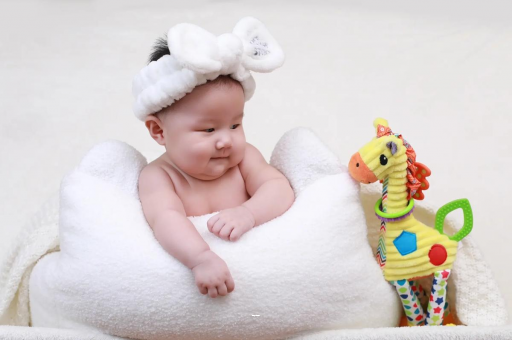 吉安宝宝发烧有眼屎